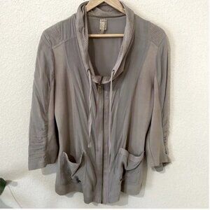 XCVI Boho Lagenlook Cowl Neck Zipper Ruched Sleeves Light Jacket Size Large